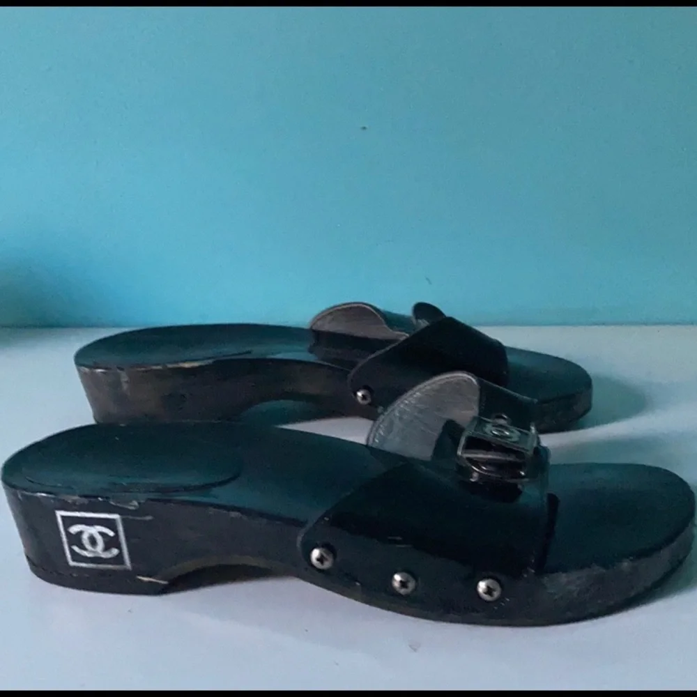 Chanel‎ gorgeous vintage adjustable buckle slides sandals
